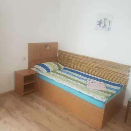 Haus Baron 1 Neckarau * Маннгейм